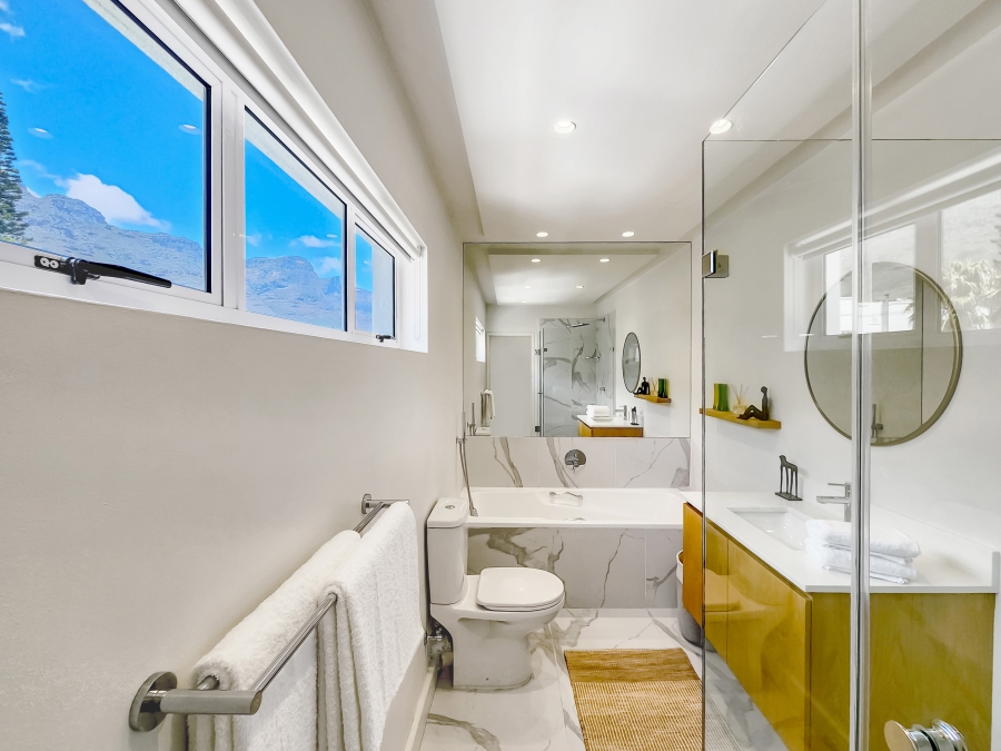 4 Bedroom Property for Sale in Camps Bay Western Cape
